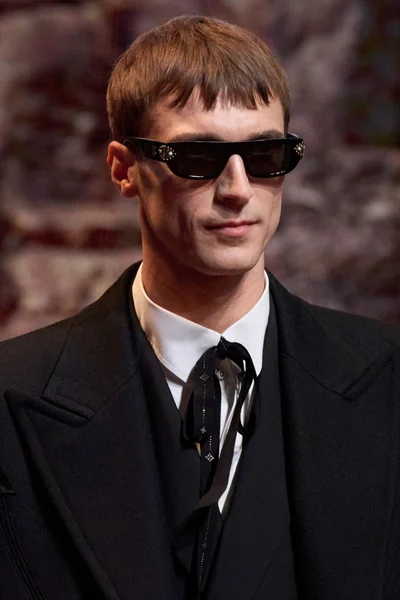 Look 151